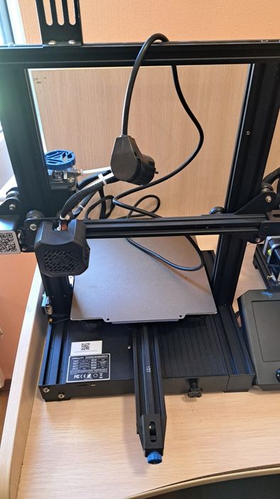 3д принтер Creality Ender 3 V2