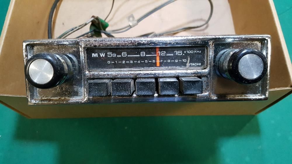 Auto Radio Hitachi Antigo de VW de 1959