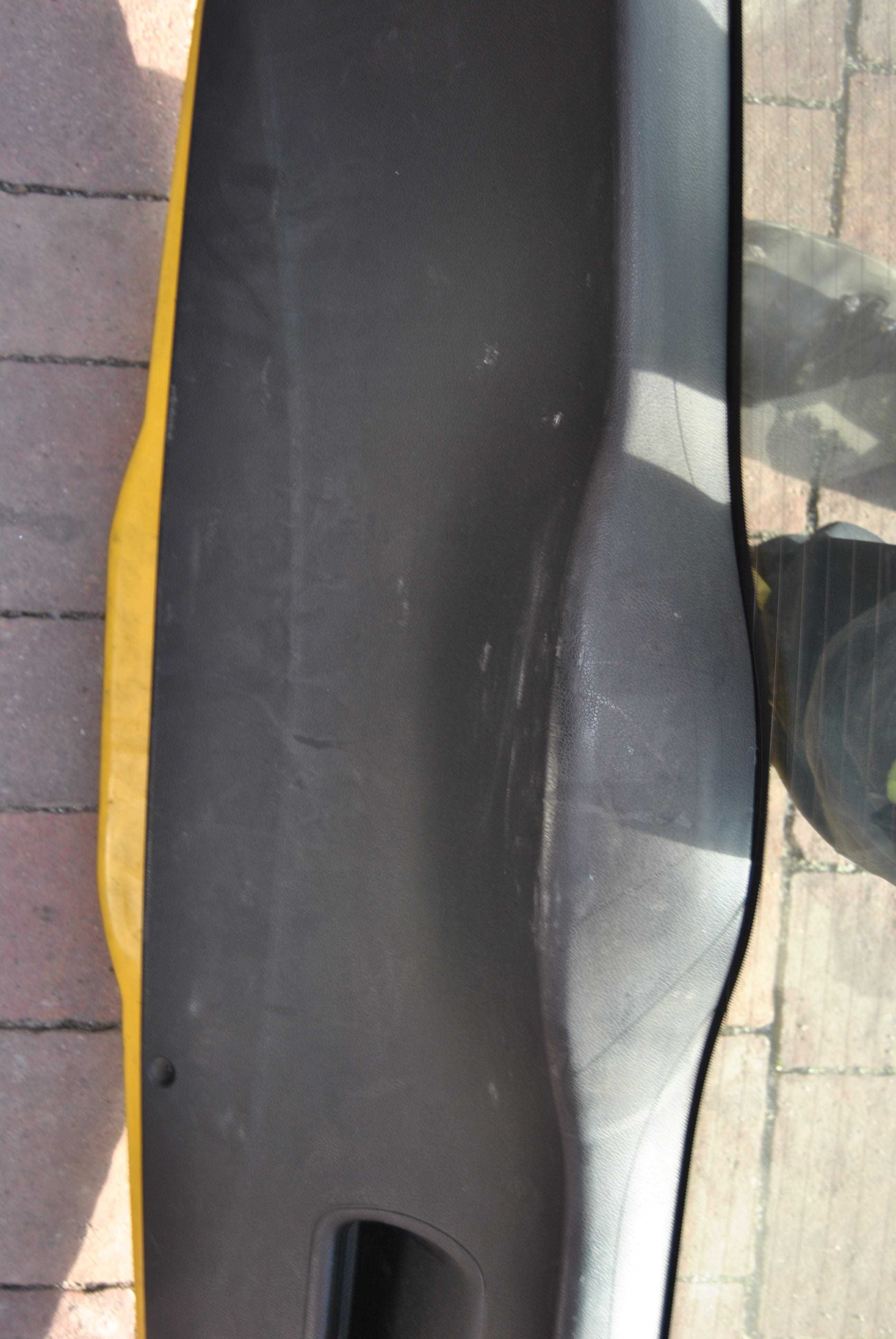Klapa bagażnika tył Ford Fiesta mk6 lift