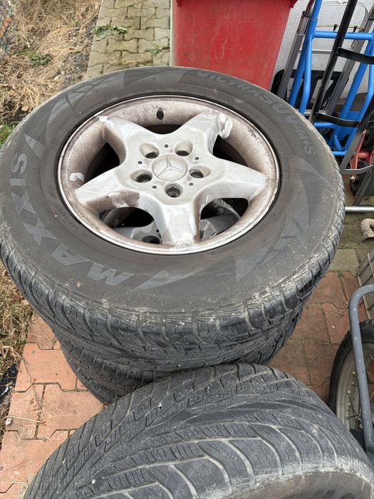 Mercedes w163 kola  felgi  opony caloroczne