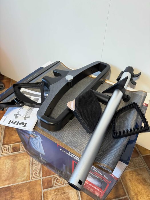 Akcesoria wieszak Tefal Pro Style Care IT 8490 stacja do prasowania