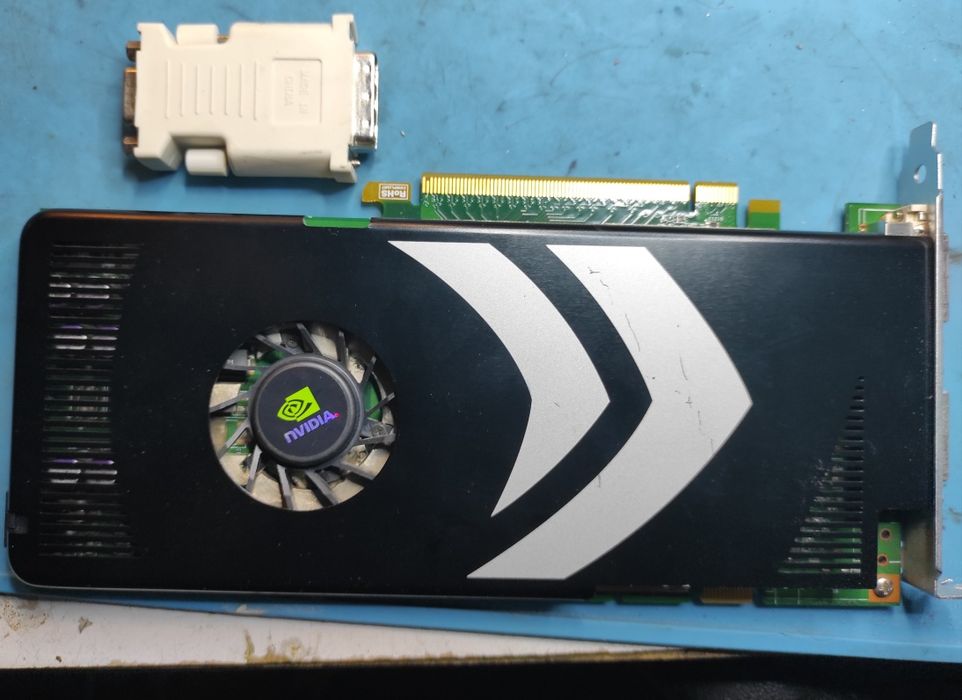 Видео карта GeForce.Наложка