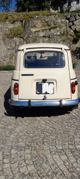 Renaut 4L (restaurada)