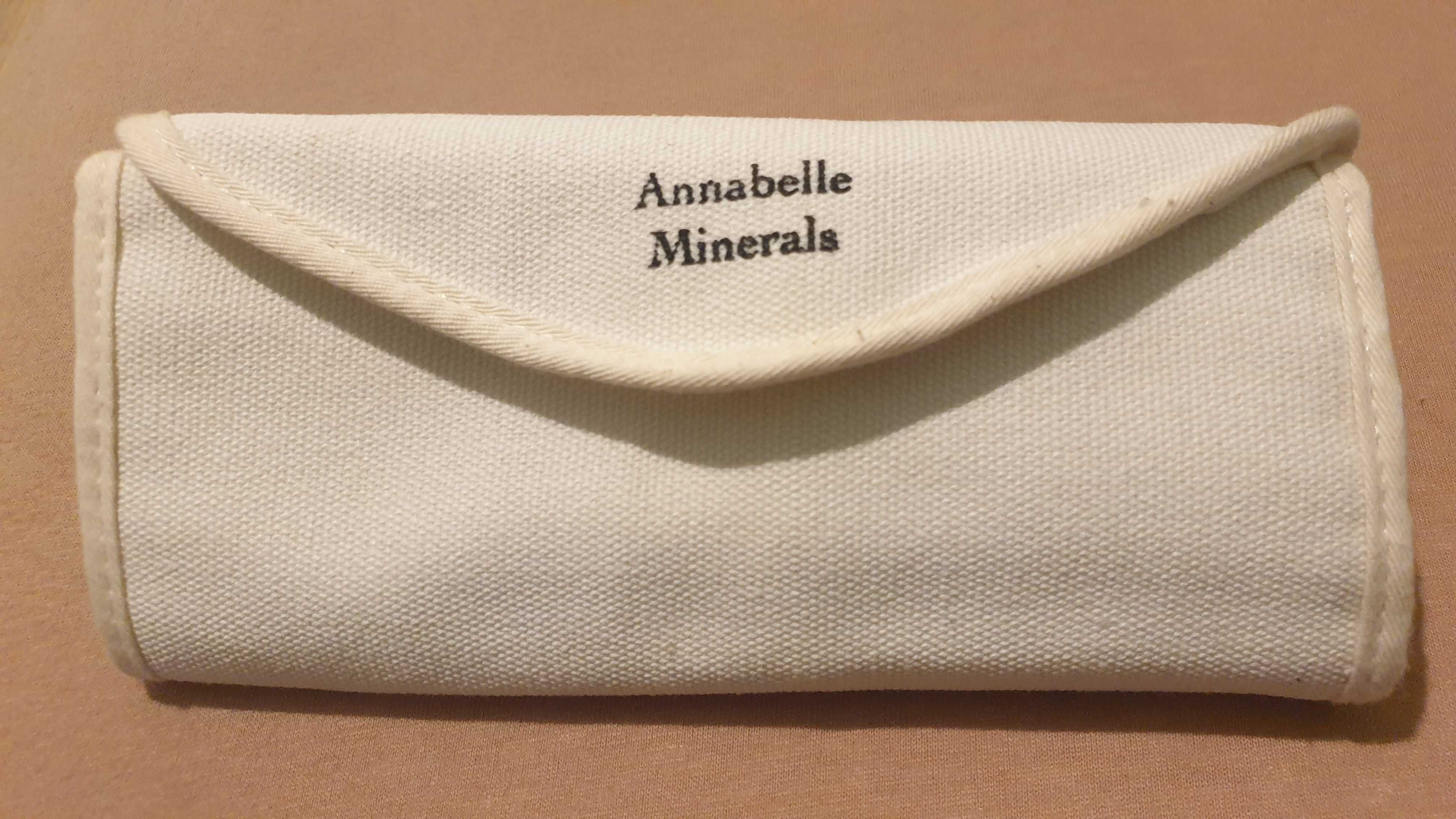 Etui na pędzle Annabelle Minerals