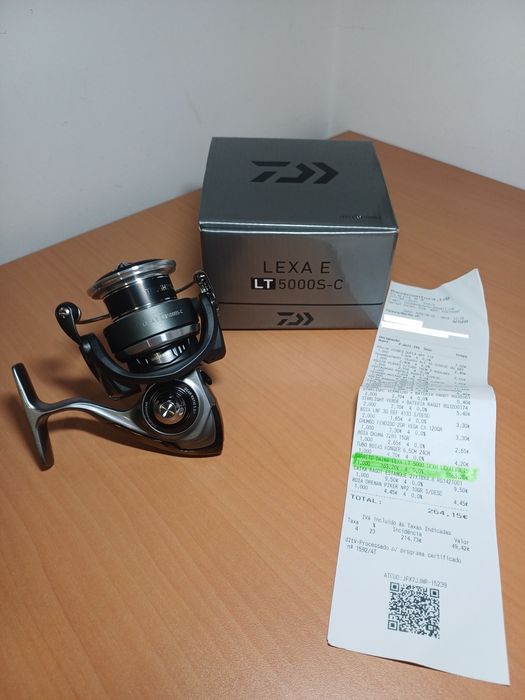 Carreto DAIWA LEXA E LT 5000S-C