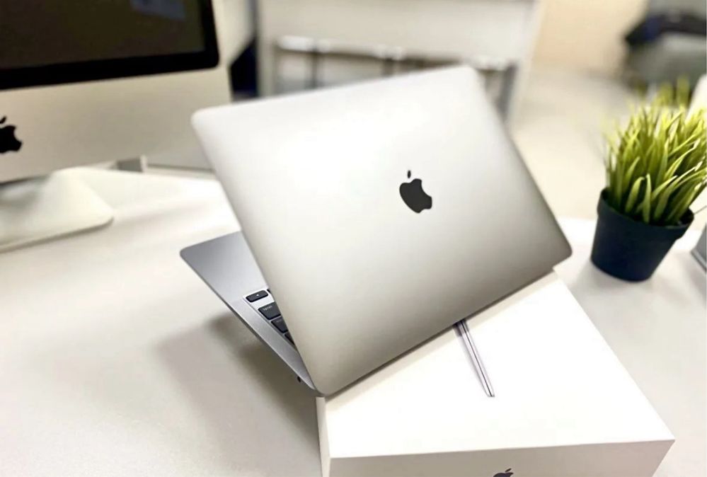 MacBook Air M1 8/512GB Silver (MGNA3)