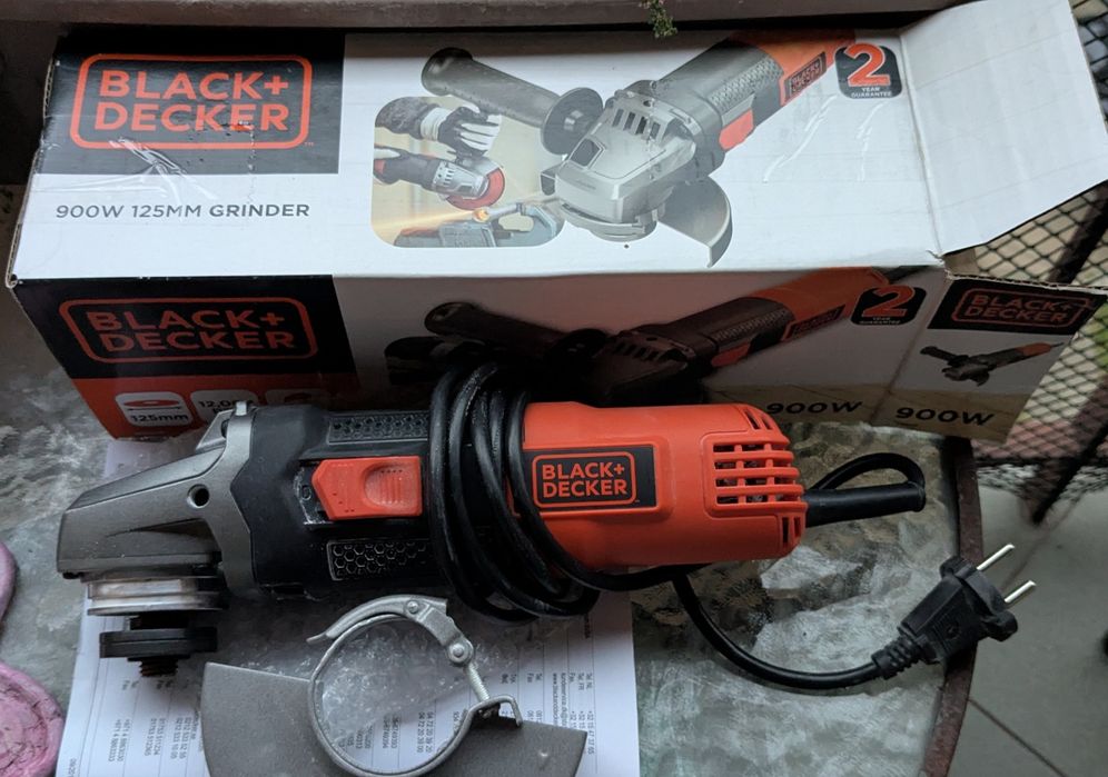 Szlifierka kątowa Black&Decker 125 mm 900 W