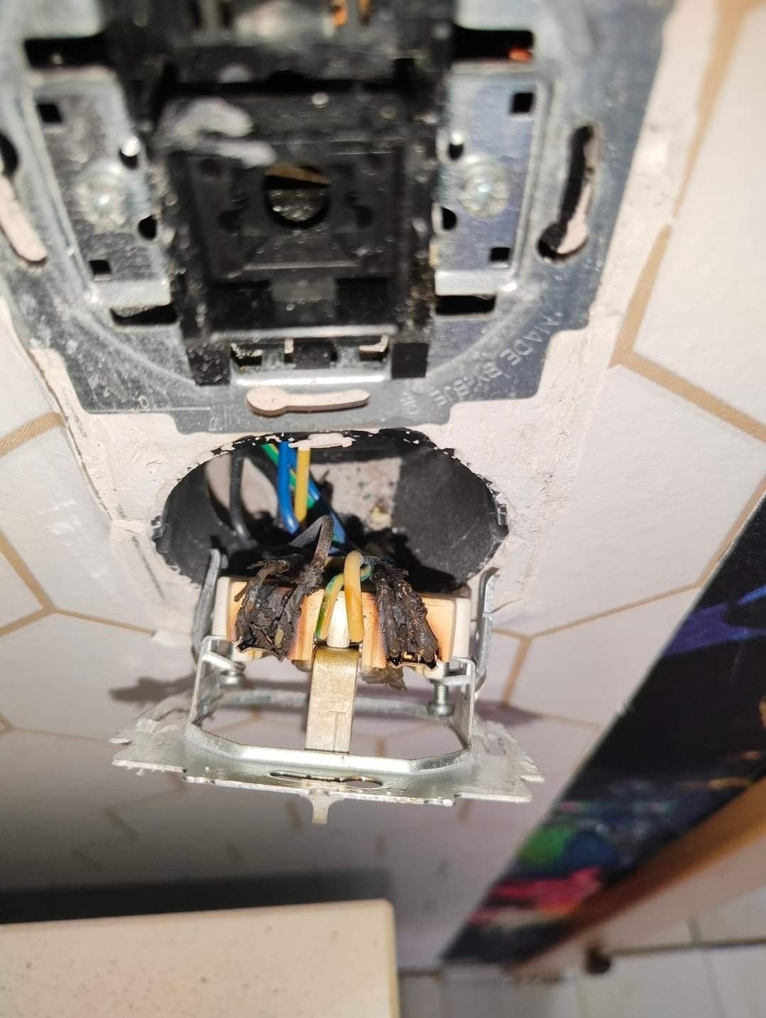 Elektryk, instalacje elektryczne od A do Z, awarie