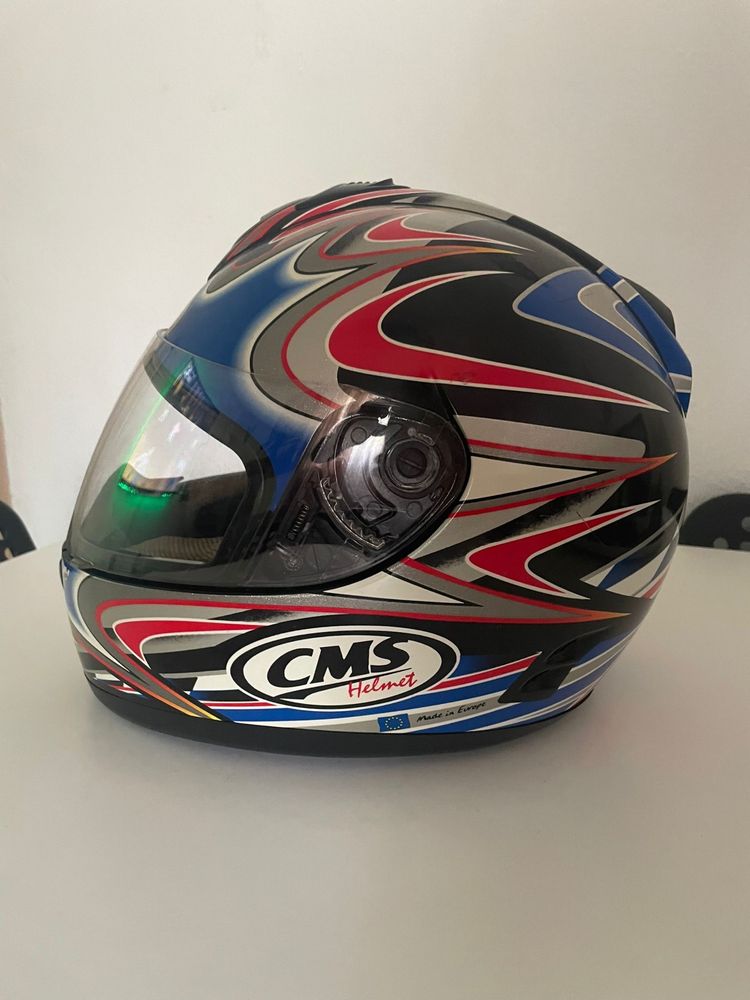 Capacete de mota M