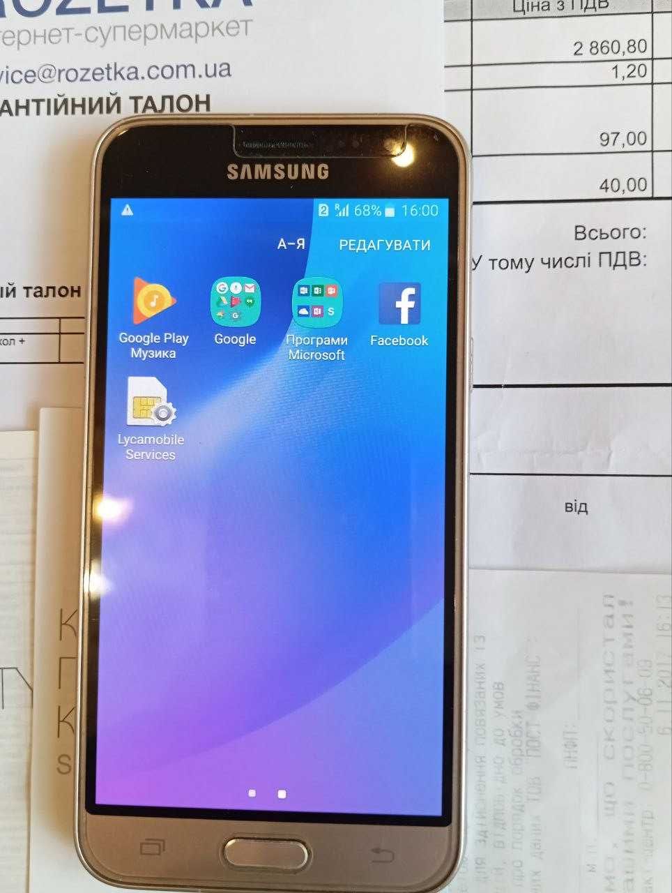 Смартфон телефон Samsung Galaxy J3