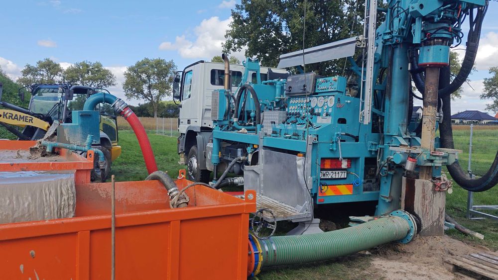 Wiercenie studni/studnie głębinowe Wielkośrednicowe dla gmin/rolników