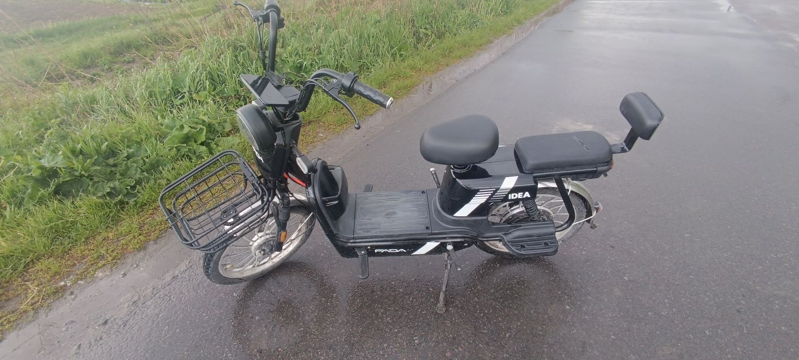 Продам скутер хороший стан