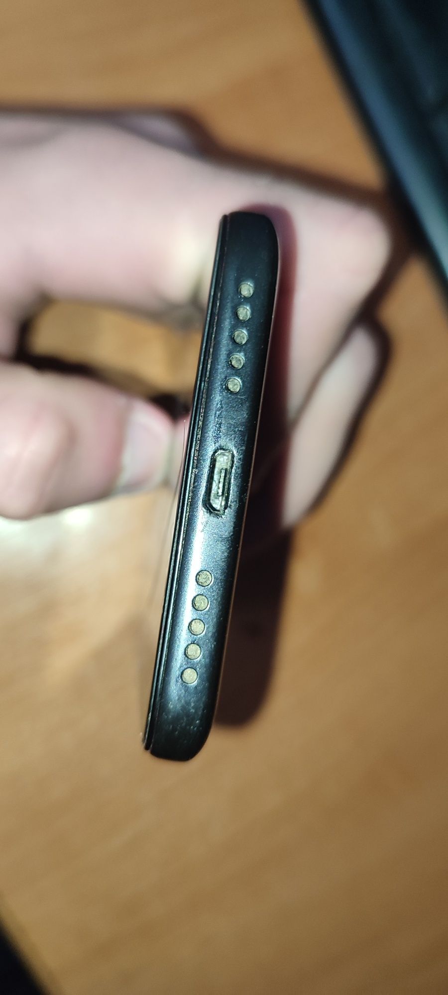 Смартфон , телефон Xiaomi redmi 4x 2/16gb black