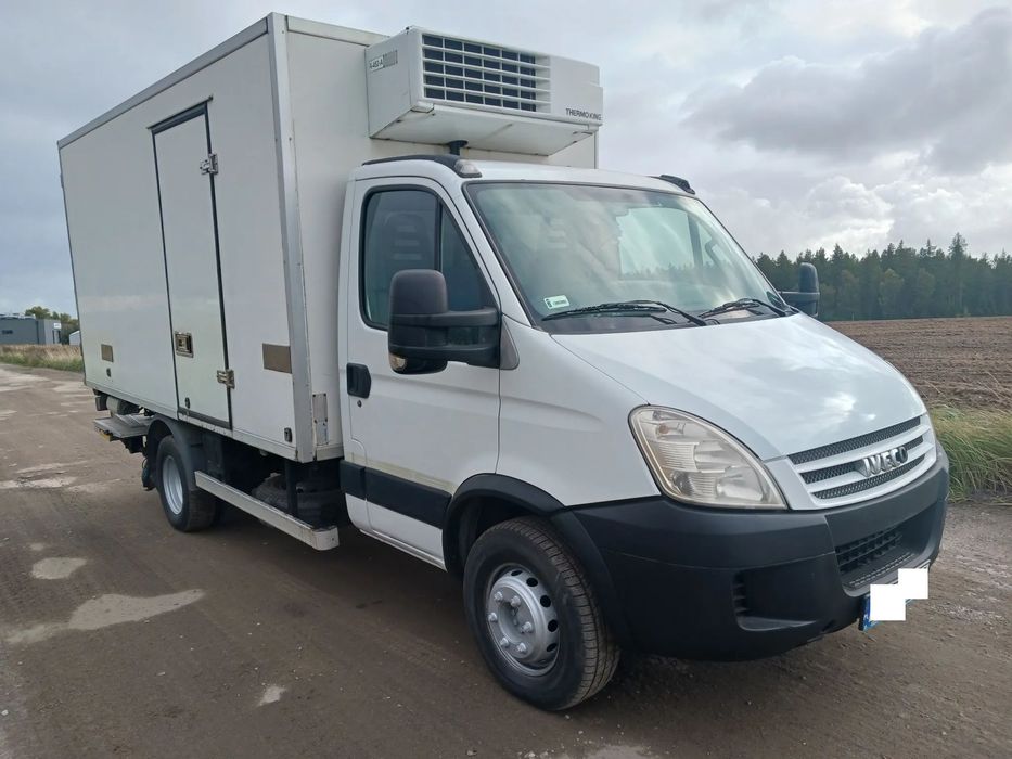 Iveco Daily 60C15 3.0 150 KM Izoterma chłodnia Mroźnia Winda 1 T UDT Tacho  Iveco Daily 60C15 Izoterma Winda Agregat UDT Wywrotka Kiper Wywrot