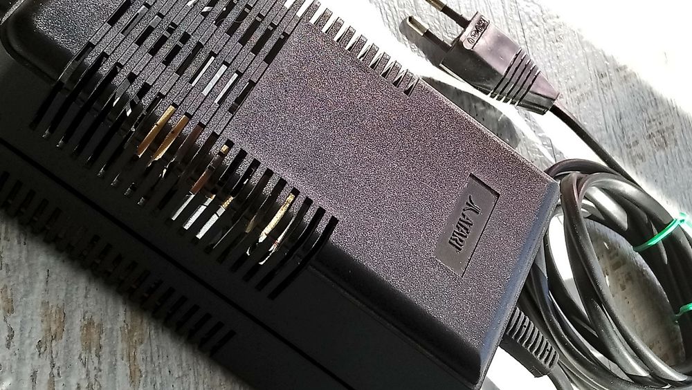 Atari zasilacz oryginalny