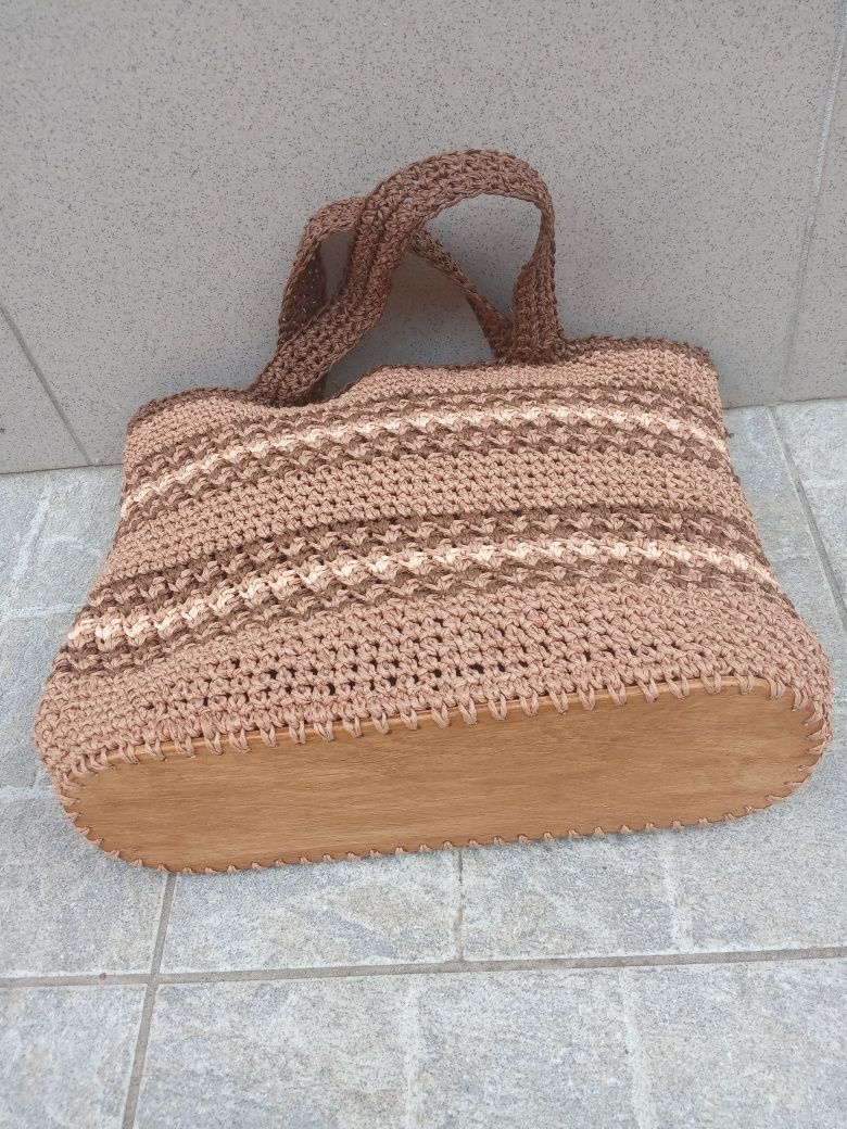 Сумка из крученой рафии