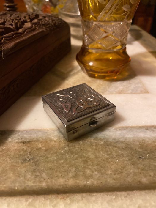 Caixa de rapé Casquinha Arte Déco Antiga 3,8 cm