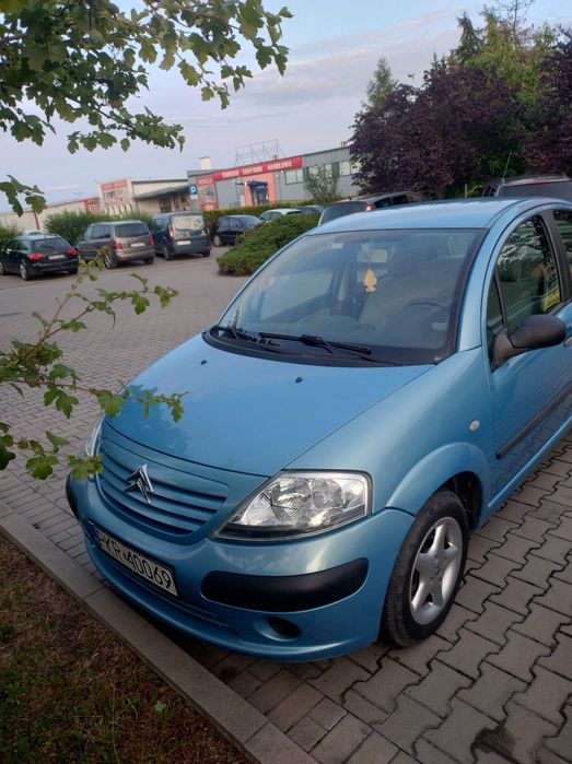 Sprzedam 1.1 Benz OPIS