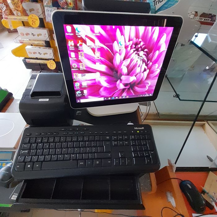 Computador POS + gaveta de dinheiro+ impressora +teclado