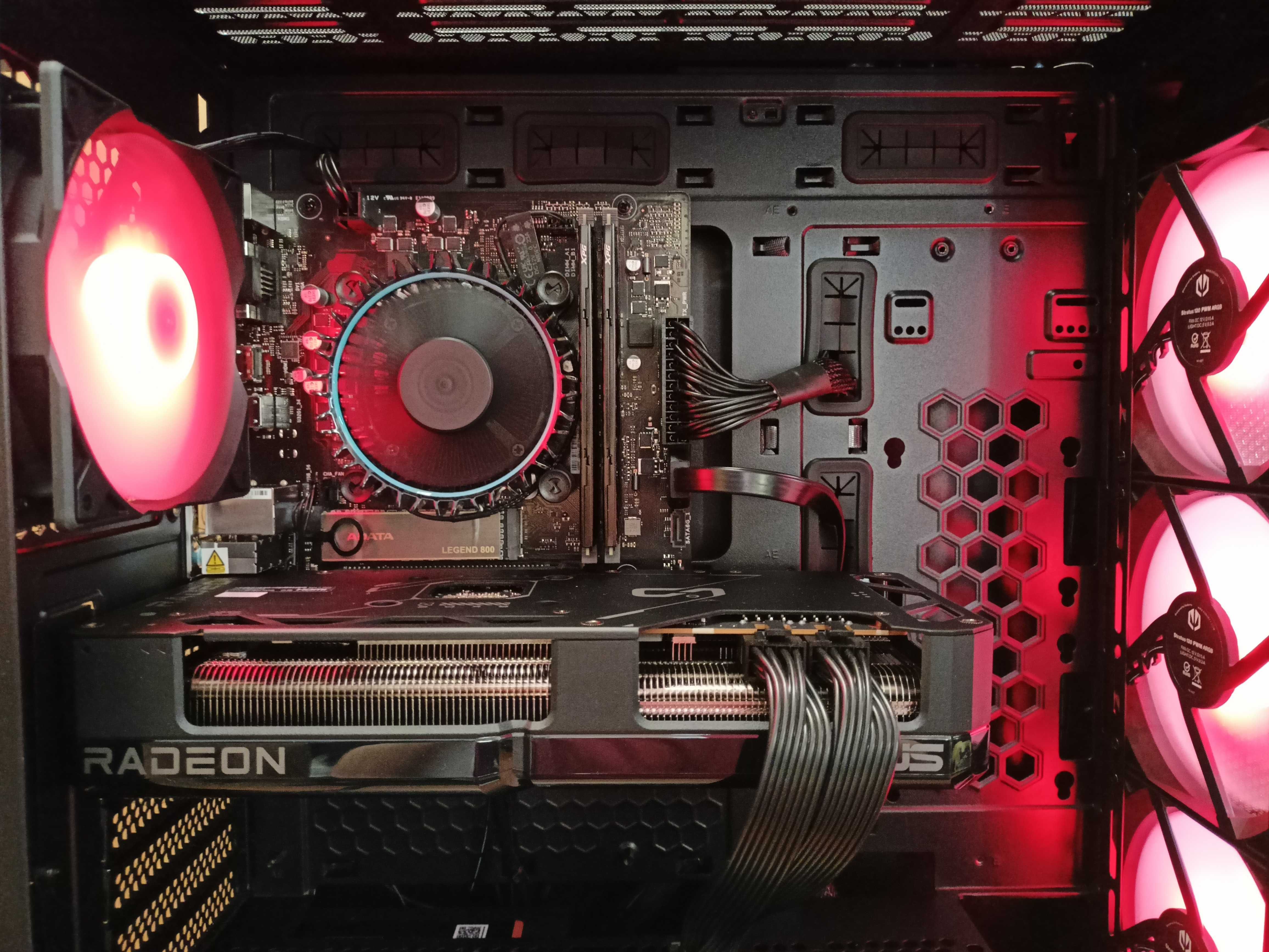 Nowy Komputer Gamingowy Ryzen 7 7700 DDR5 64 2TB RX 9070 XT 16GB FV23