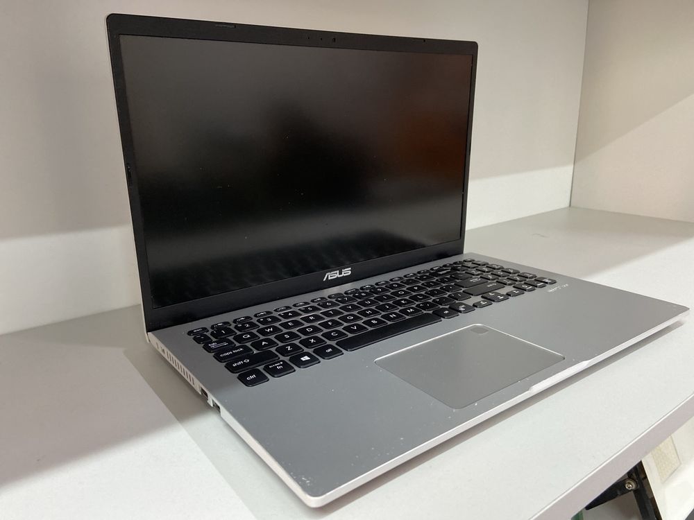 Laptop Asus F509J