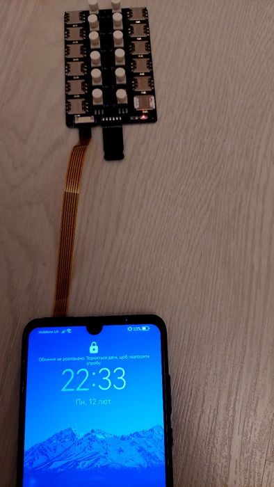 Адаптер з 12 слотами для карт для Iphone/ Android