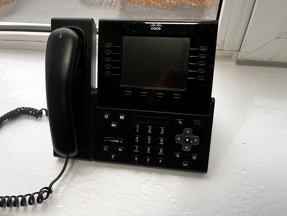 IP телефон Cisco CP-8961