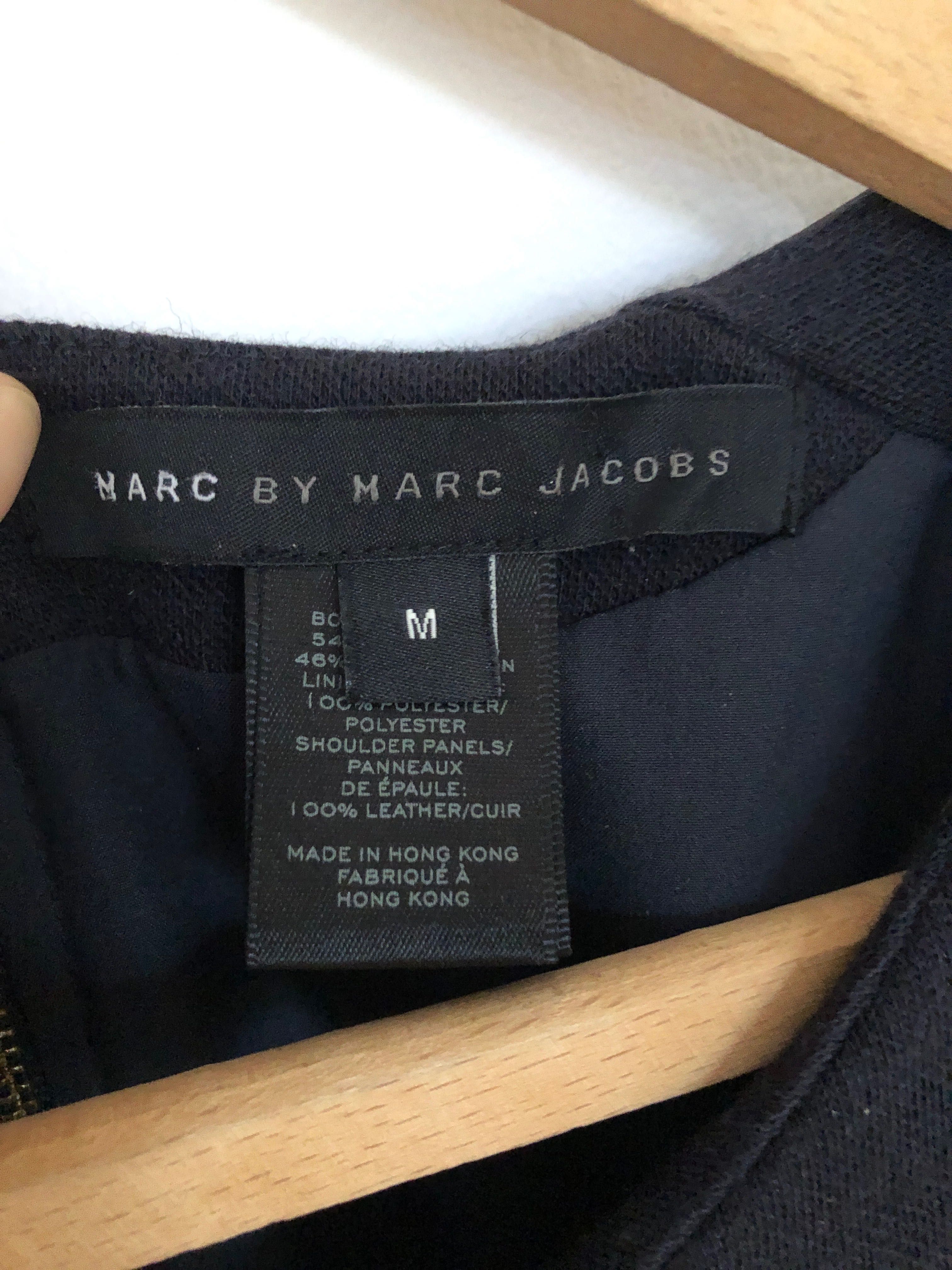 Sukienka Marc by Marc Jacobs M wełna