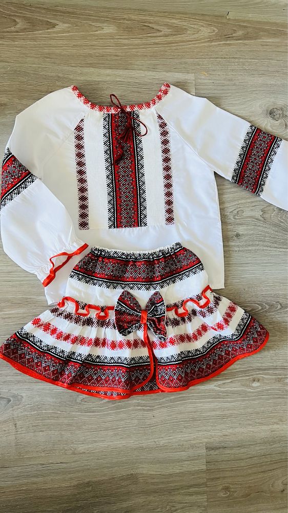 Украинский костюм юбка и рубашка