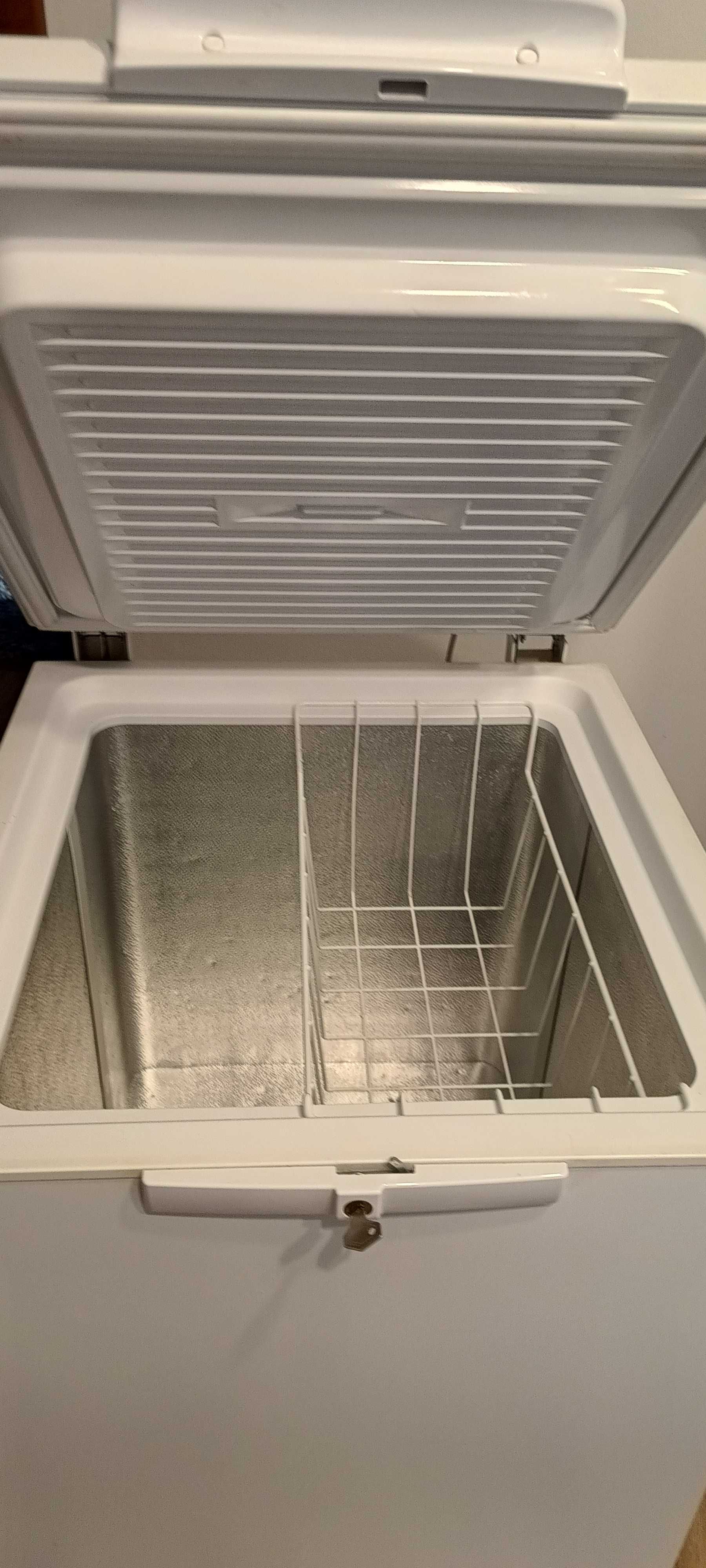 Zamrażarka skrzyniowa Whirlpool WH1410