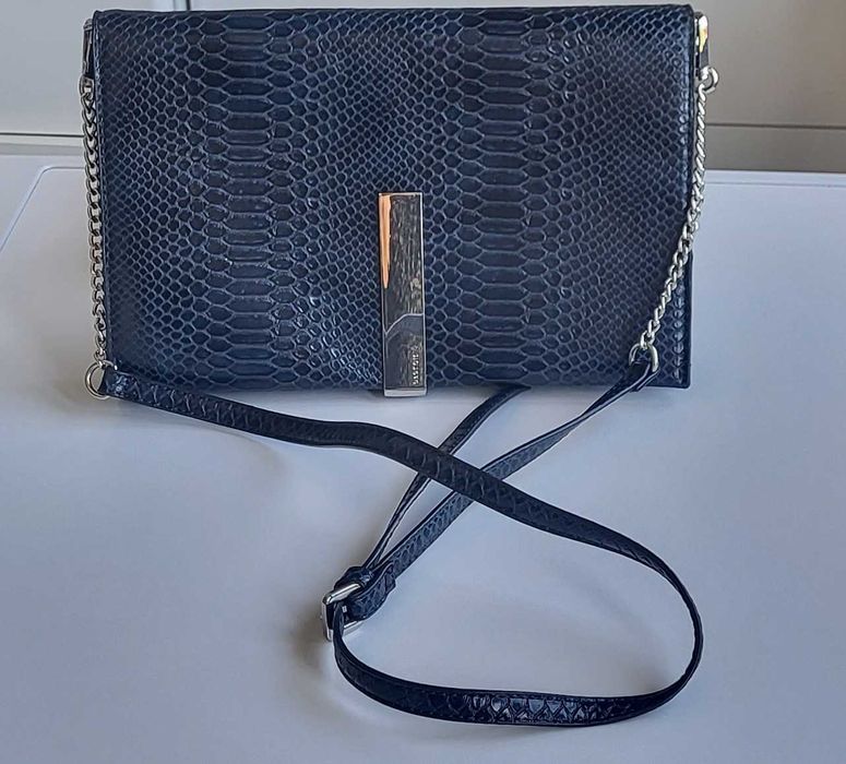 Bolsa/ Carteira de Senhora Azul Marinho - Nova