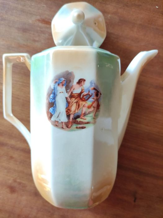 13 peças porcelana Vista Alegre