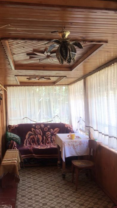 Здається затишний будиночок в Карпатах