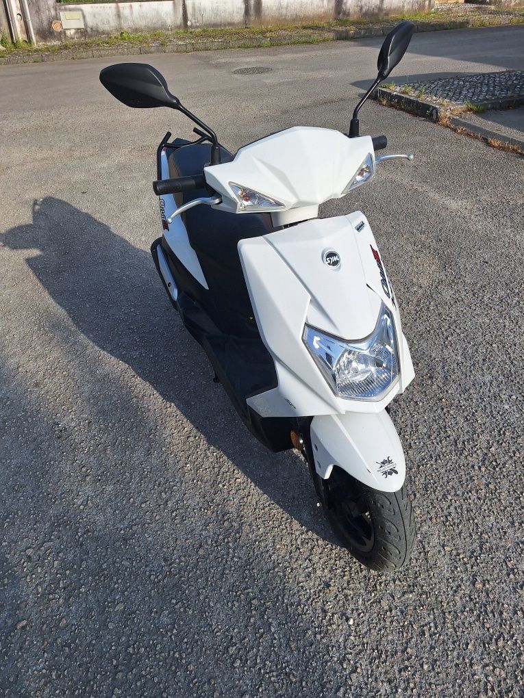orbit III 50 sym scooter