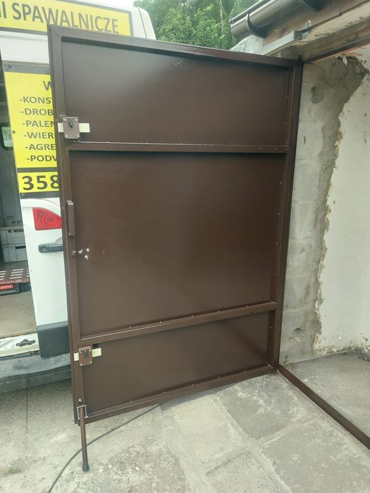 Drzwi garażowe zamki śrubowe rygle blacha 2mm