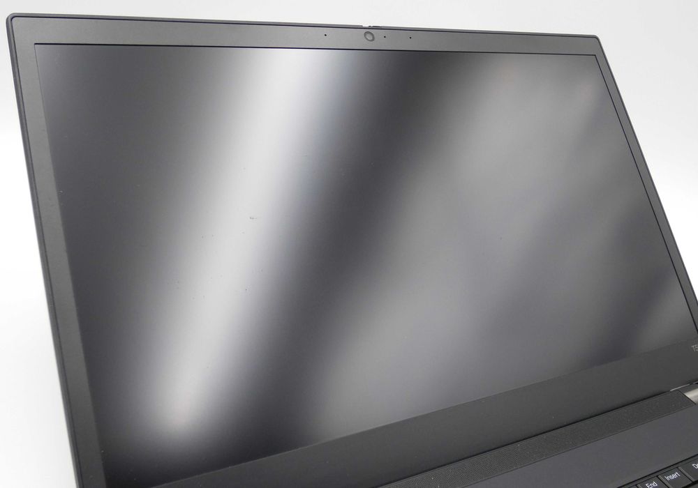 Lenovo Thinkpad 15.6" T590 i7-8665U/16GB/512GB SSD/W11 Pro/FullHD