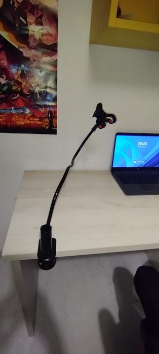 Flexible Mobile Phone Mount with Articulating Arm – New (Without Box)64297616865410124