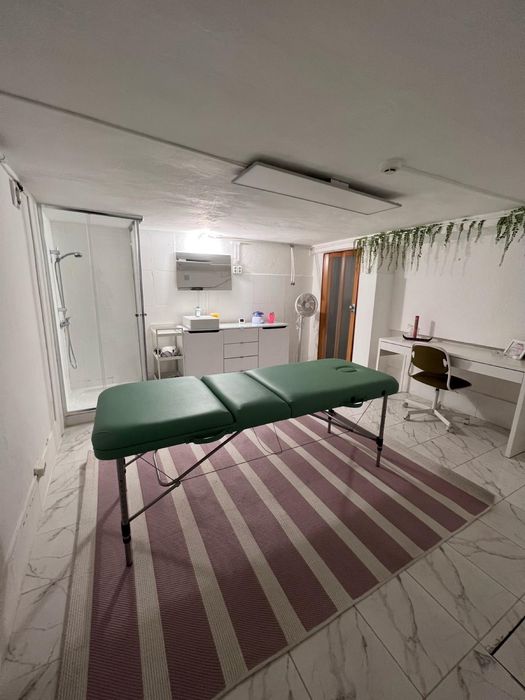 Loja em Alverca com ponto de Cabelereiro