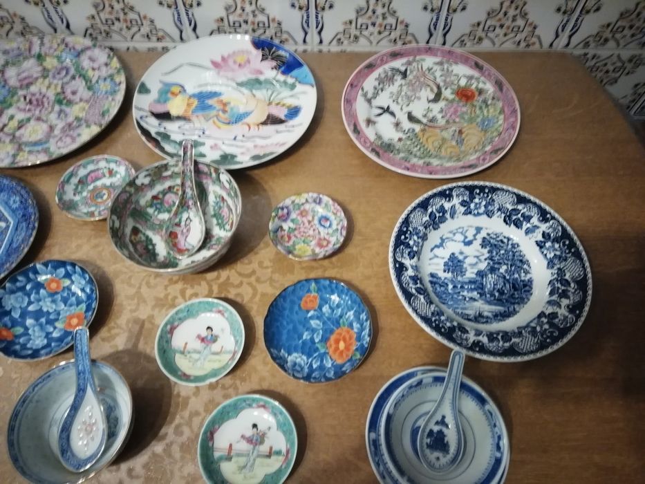 Pratos e Tijelas Colecção Porcelana de Macau