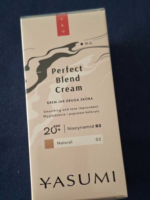 Nowy krem Perfect Blend SPF 20 Krem tonujący (kolor Natural 02) Yasumi