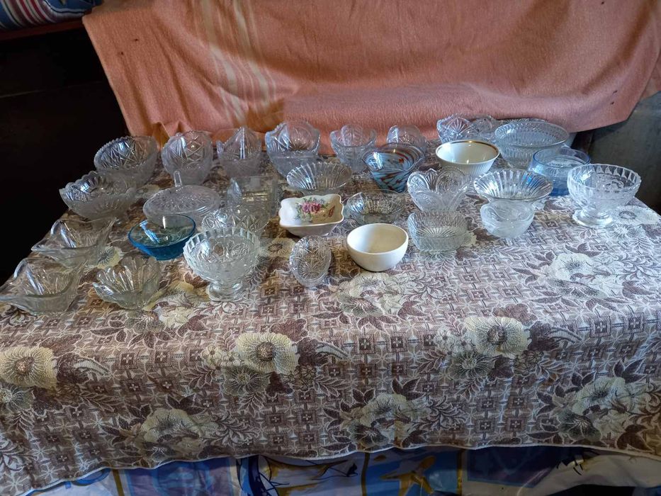 Продам посуд в гарному стані