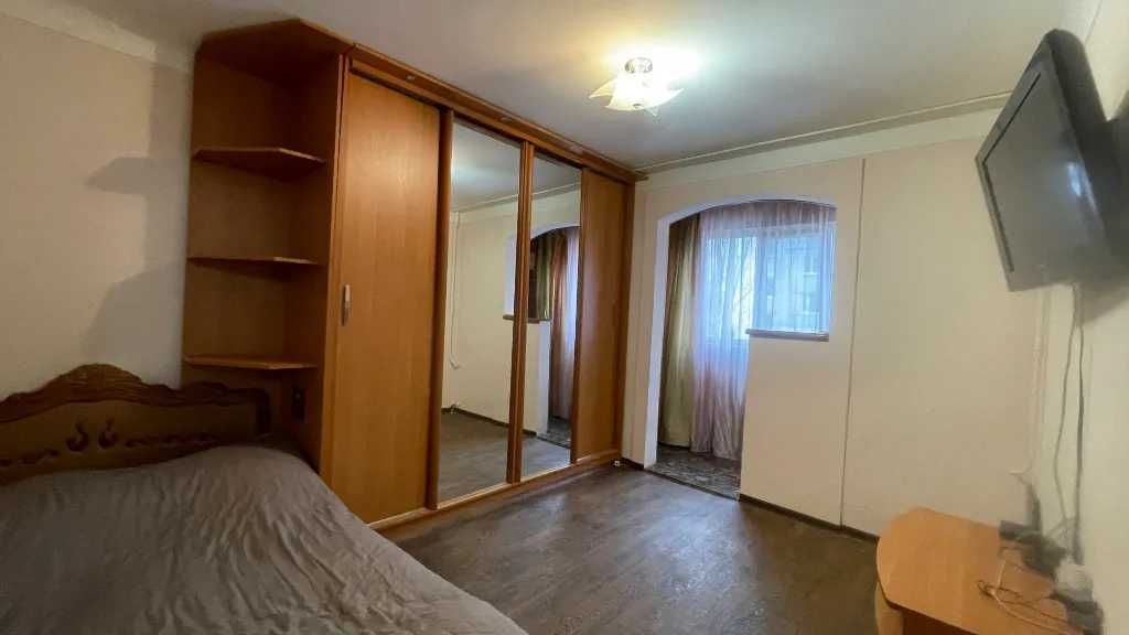 Продам  3к квартиру с ремонтом ж/м Приднепровск/Левый берег