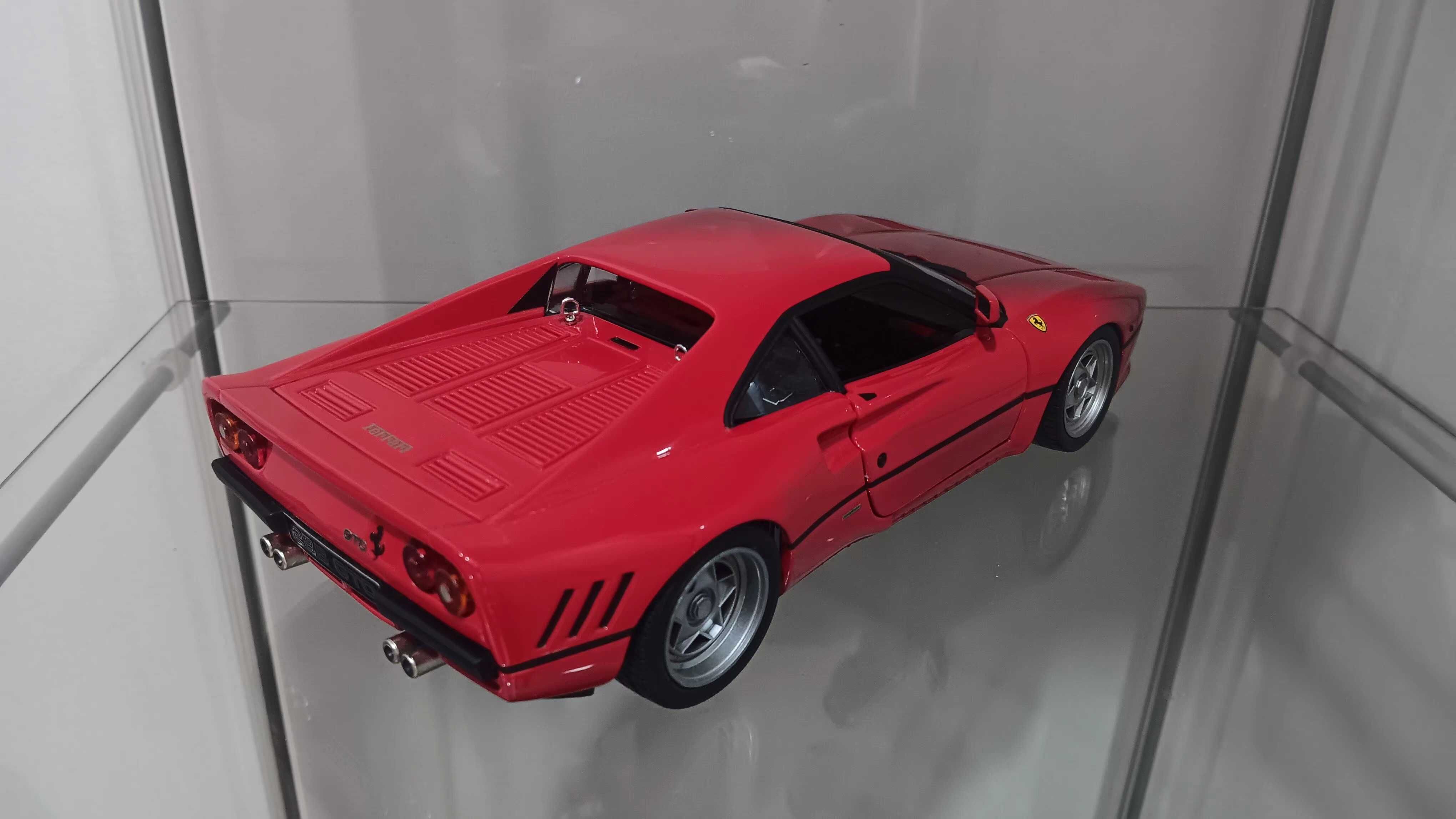 Hotwheels elite 1/18