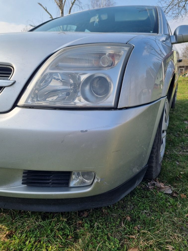 Opel Vectra C 2002 b+g 1.8