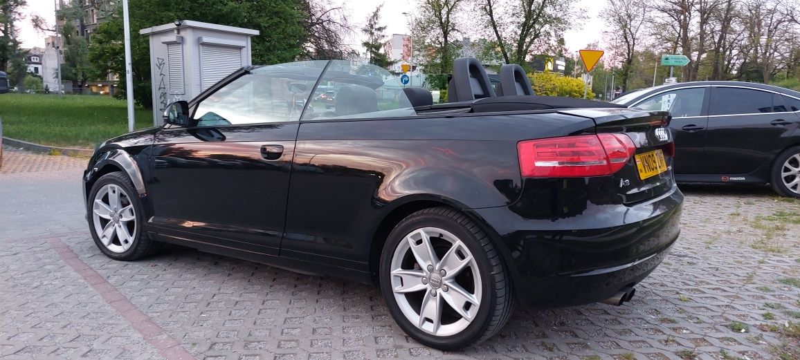 Audi A3 8P polift Cabrio 1.9 tdi Anglik 2009