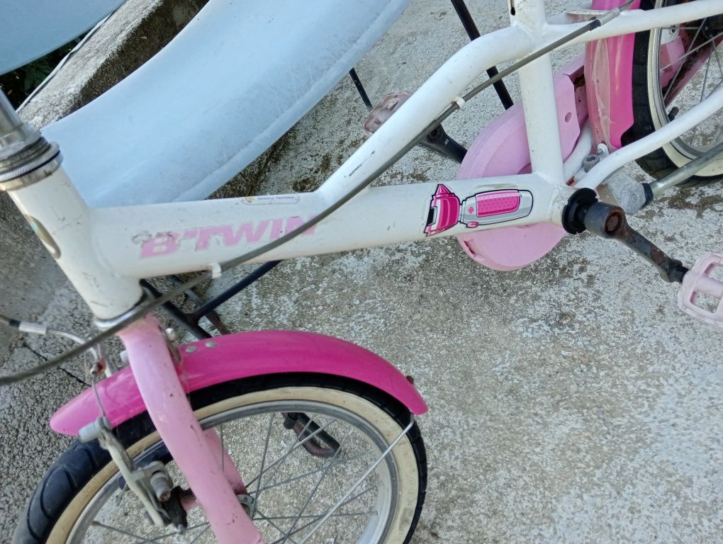 Bicicleta de menina