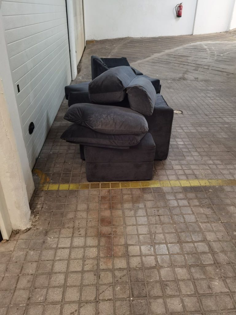 Sofá 3lugares + chaise longue).