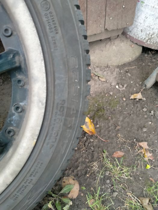 Alufelgi z oponami 4 sztuki