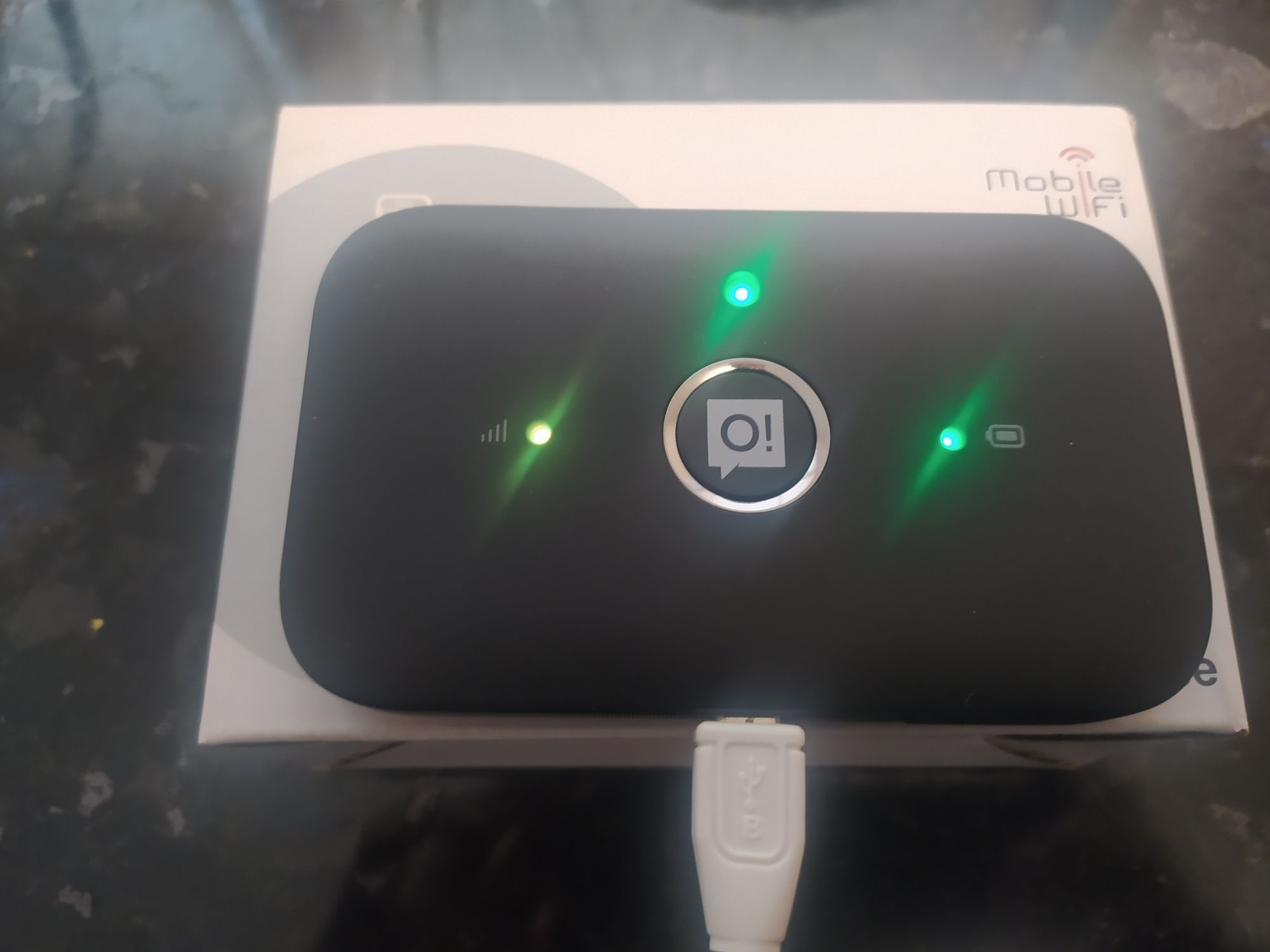 Wi fi роутер Huawei E5573s