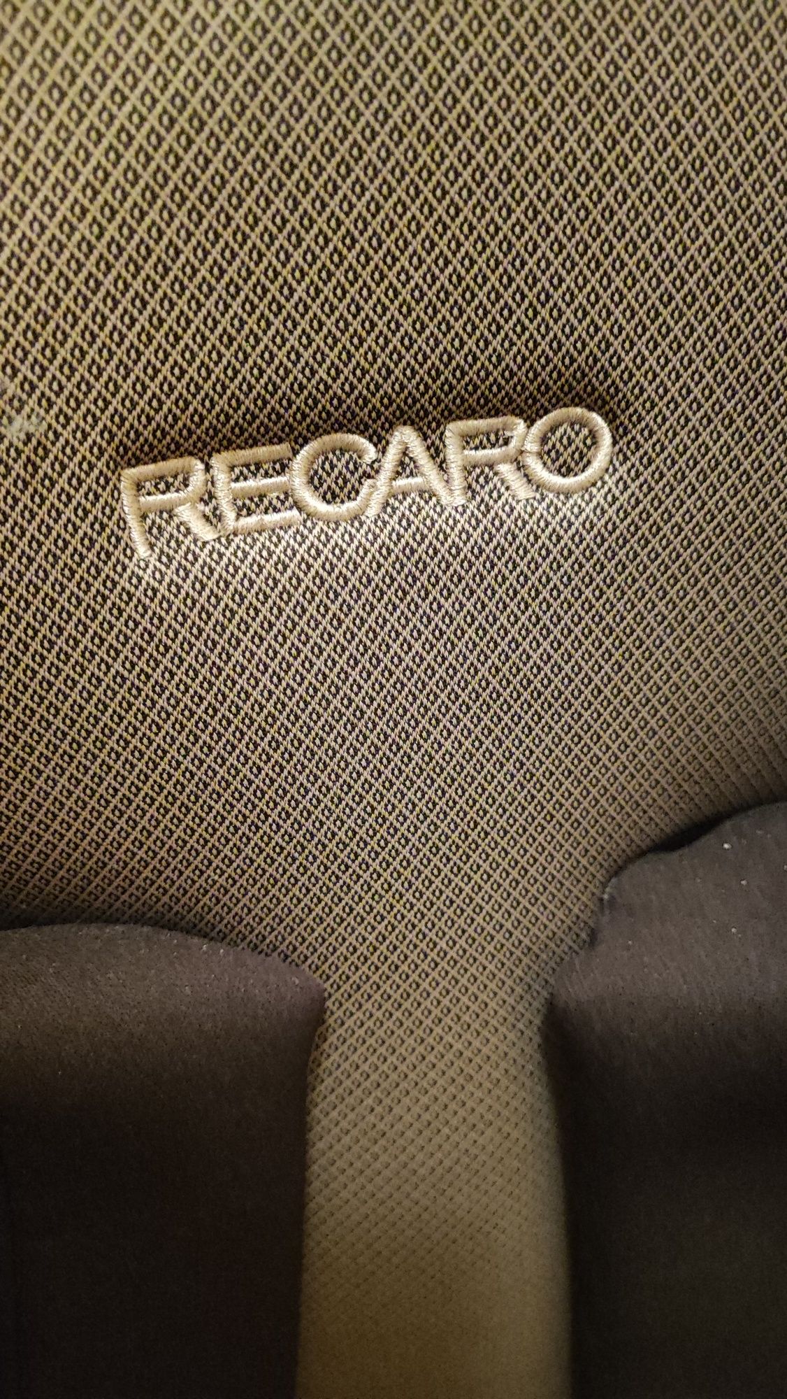 Fotelik samochodowy Recaro 15-36kg